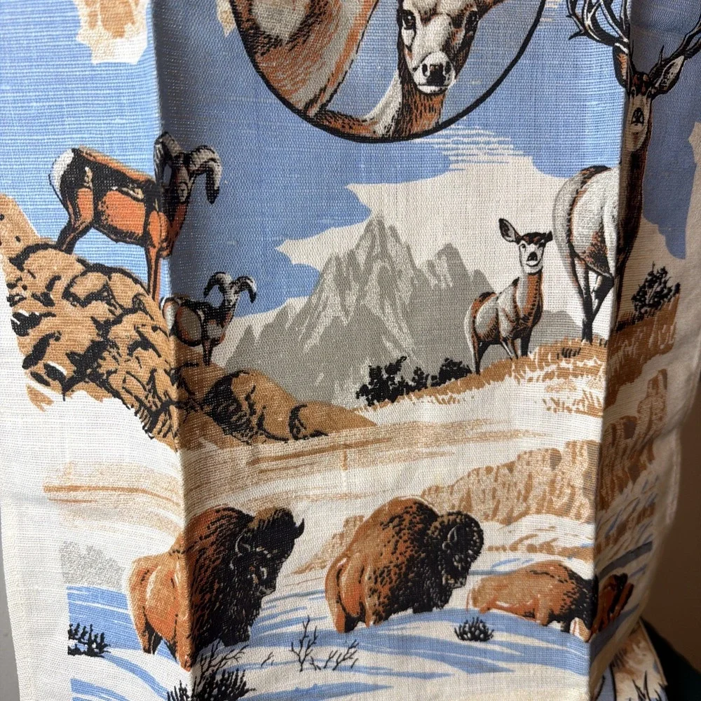 Vintage Linen Tea Towels Woodland Wildlife Animals Deer Elk Bison Cabin Decor 2